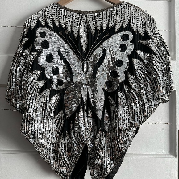 Vintage, sequin, butterfly motif top - Picture 7 of 7